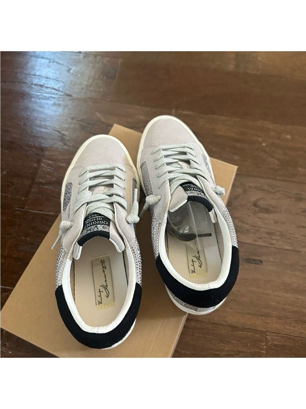 Vintage Havana rhinestone sneaker-size 7.5-grey/silver-brand new - Picture 7 of 15